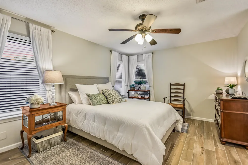 10909 Rustic Manor Lane Austin, TX 78750