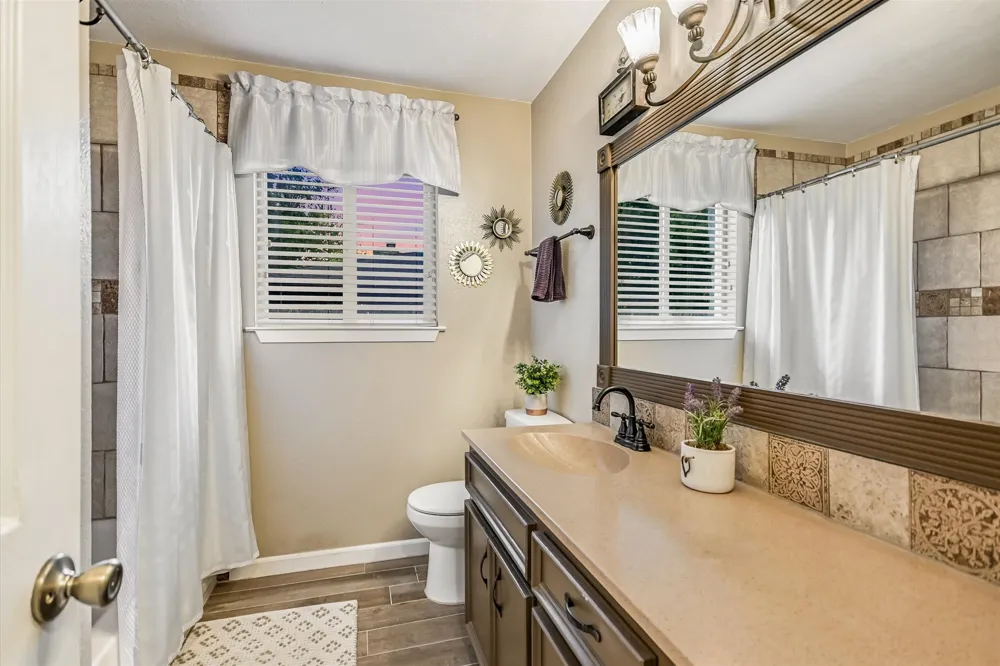 10909 Rustic Manor Lane Austin, TX 78750