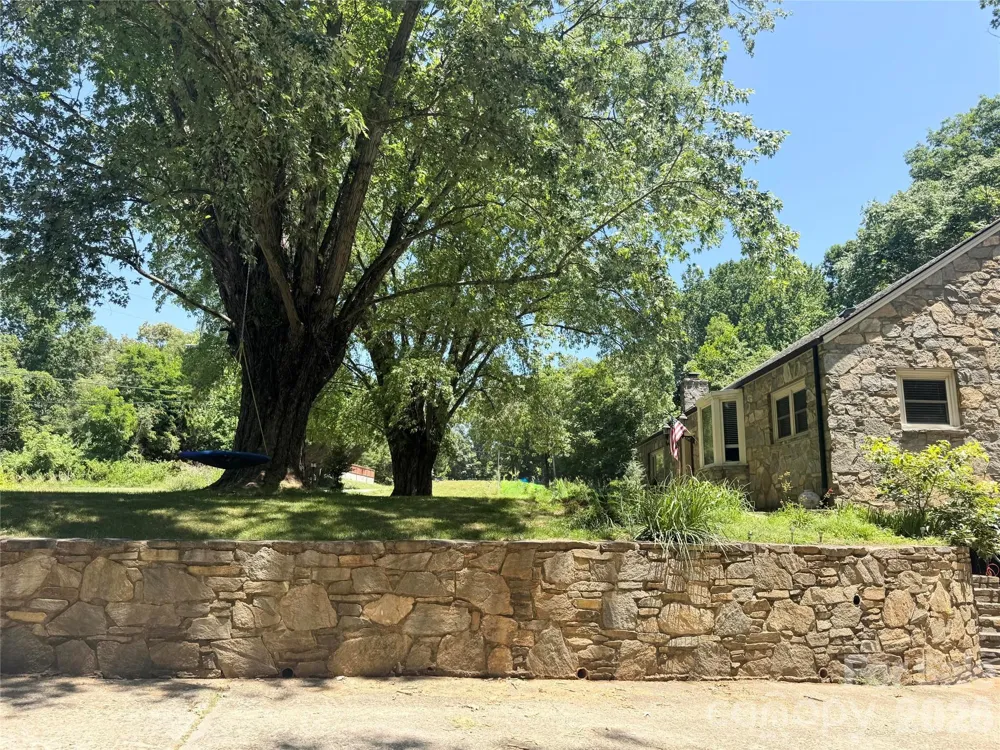 920 Sand Hill Road Asheville, NC 28806