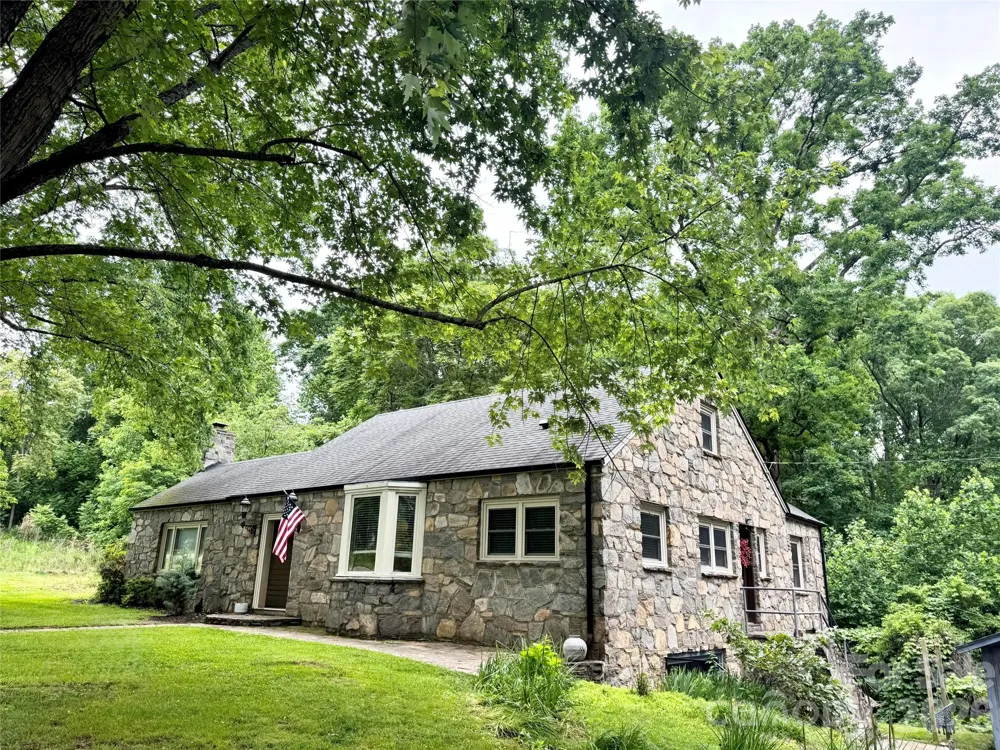 920 Sand Hill Road Asheville, NC 28806