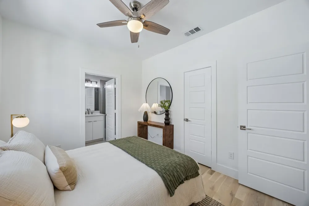 1917 Landon Lane Dallas, TX 75204