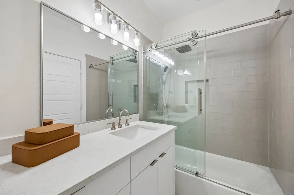 1917 Landon Lane Dallas, TX 75204