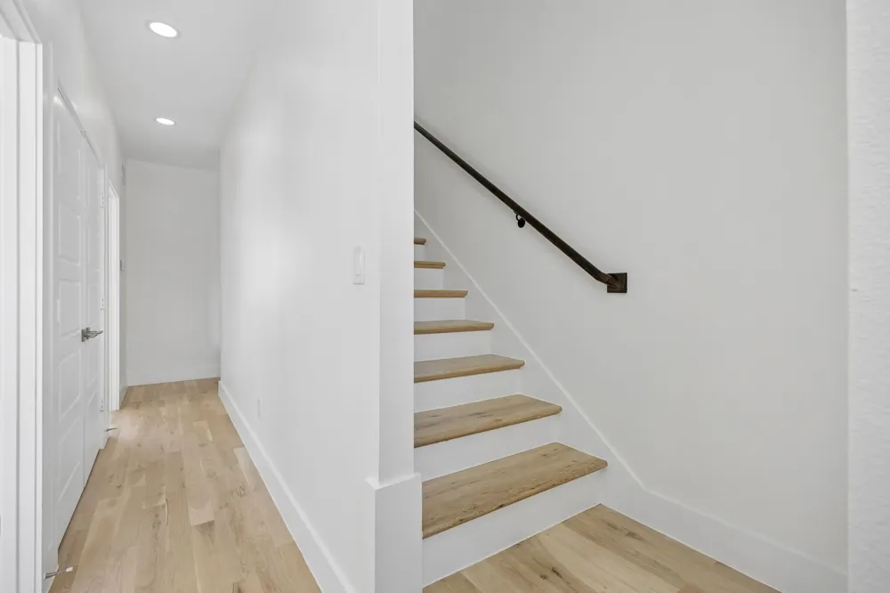 1917 Landon Lane Dallas, TX 75204