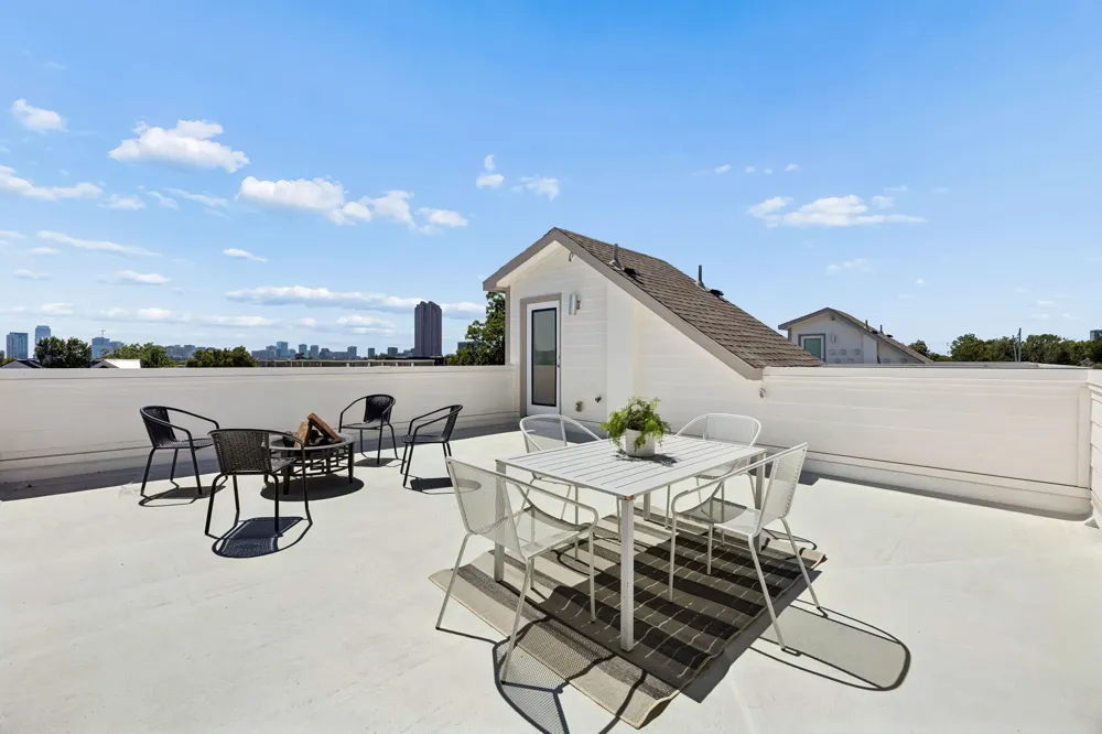 1917 Landon Lane Dallas, TX 75204