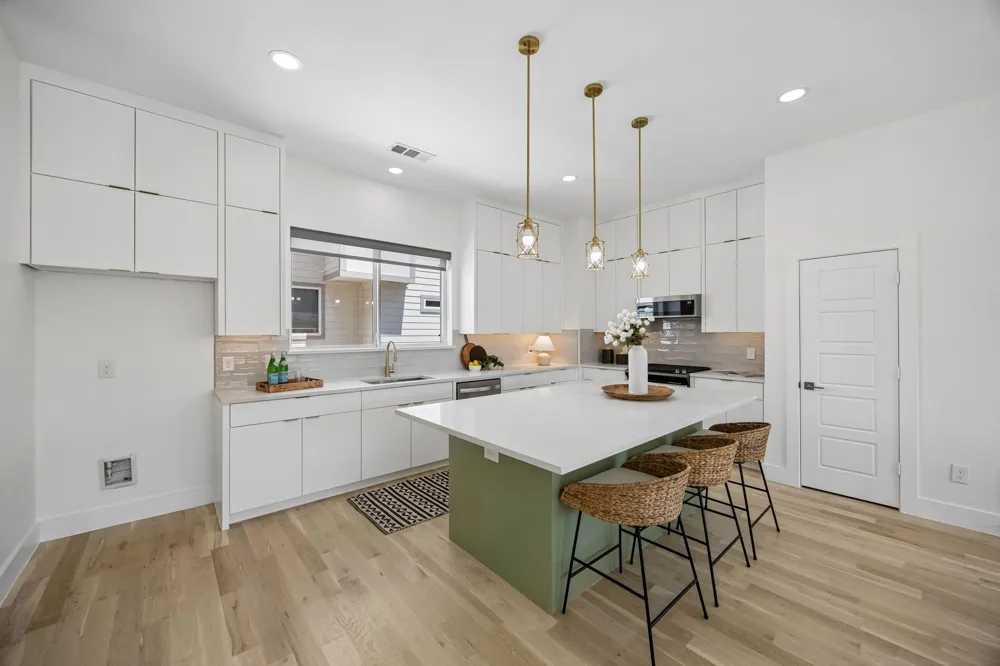 1917 Landon Lane Dallas, TX 75204