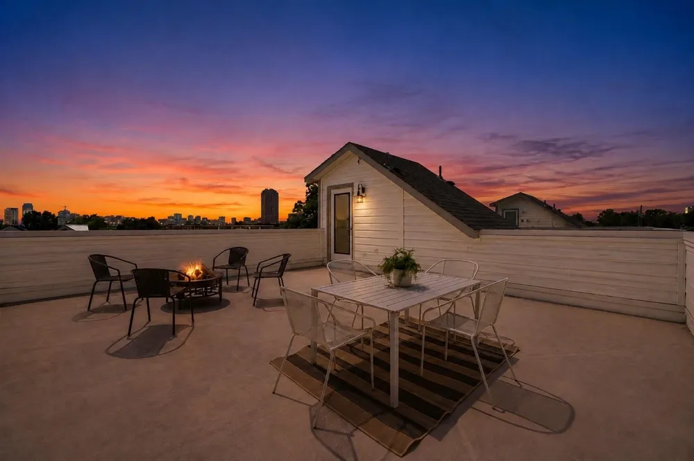 1917 Landon Lane Dallas, TX 75204