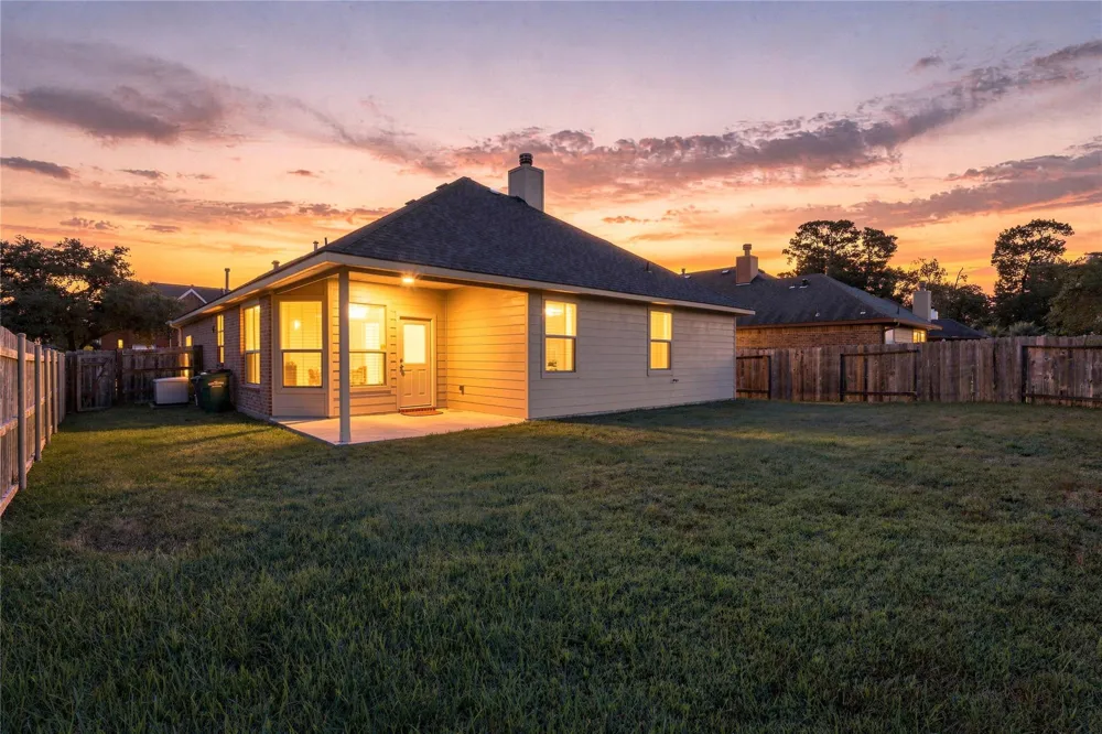506 Carson Ridge Drive Spring, TX 77386