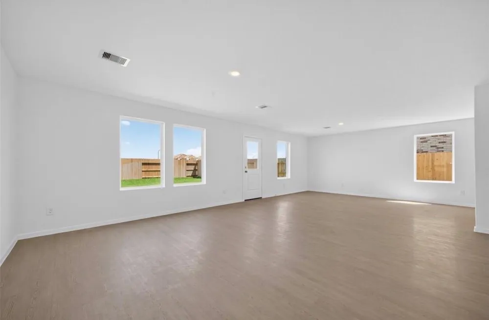 16722 Spotted Oak Drive Hockley, TX 77447
