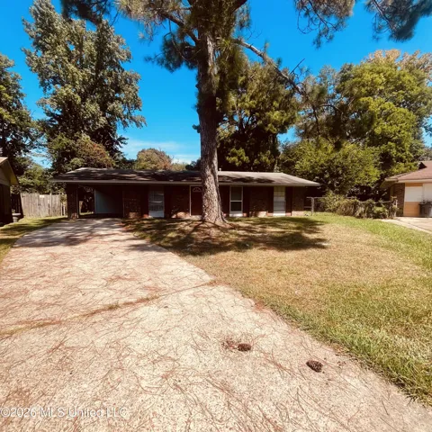 173 Grover Cleveland Circle
