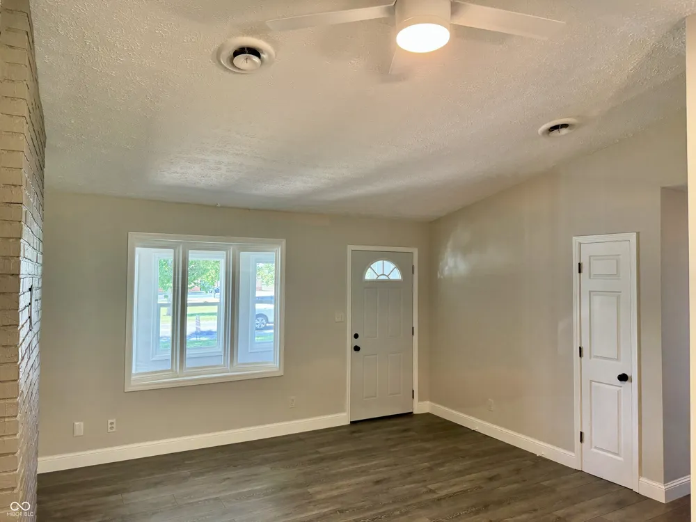 939 Sawmill Road Whiteland, IN 46184