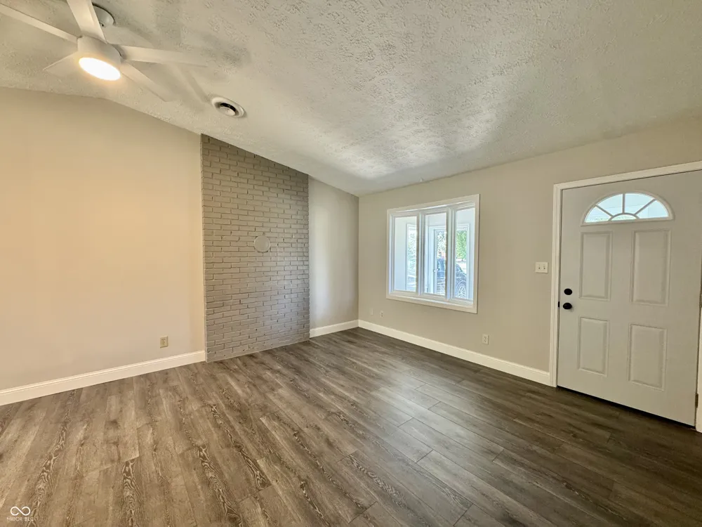 939 Sawmill Road Whiteland, IN 46184