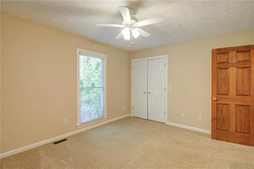 111 Henderson Lake Drive Canton, GA 30115