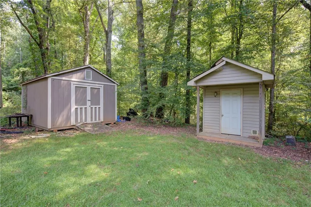 111 Henderson Lake Drive Canton, GA 30115