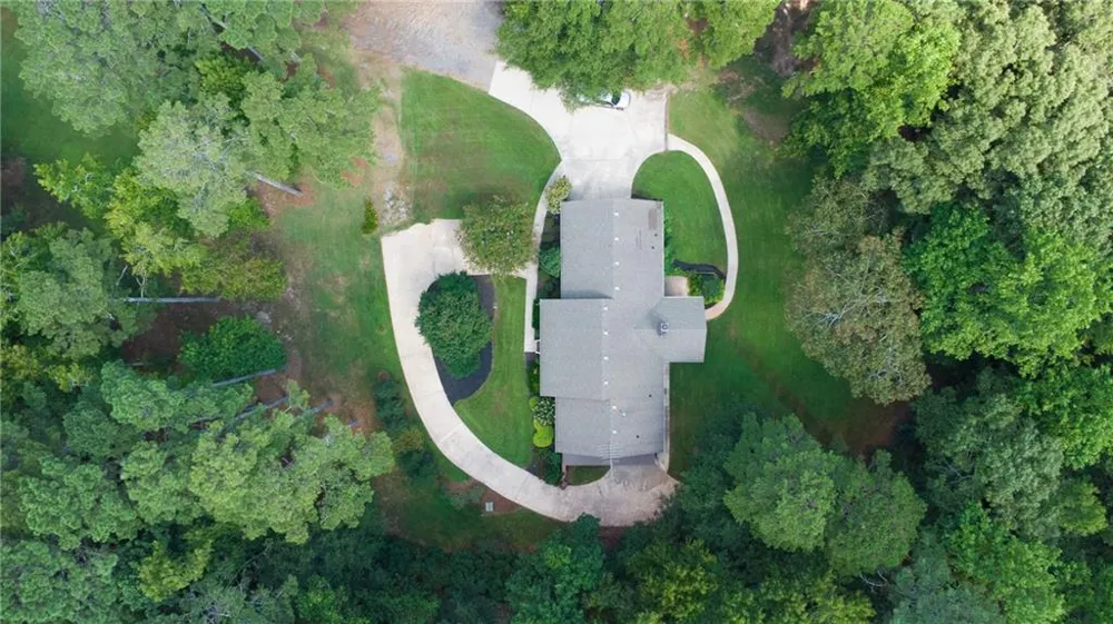 111 Henderson Lake Drive Canton, GA 30115