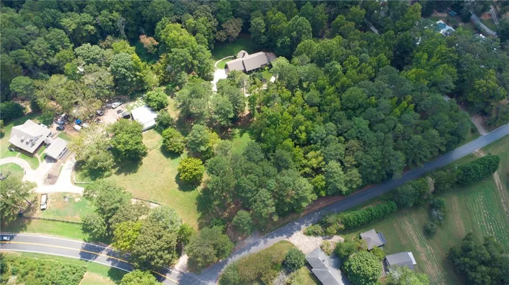 111 Henderson Lake Drive Canton, GA 30115