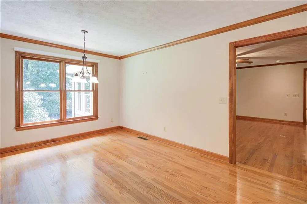111 Henderson Lake Drive Canton, GA 30115