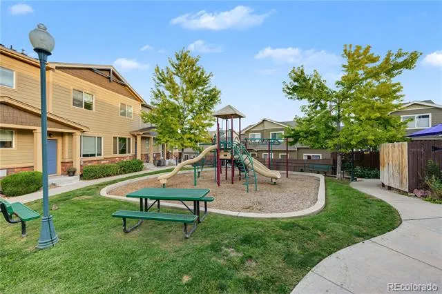 1818 Aspen Meadows Circle Denver, CO 80260