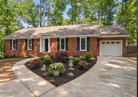 128 Silver Maple Court
