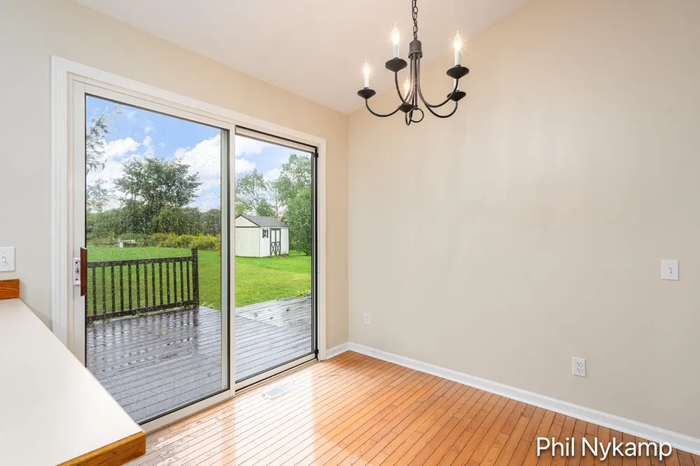 3431 Clear View Drive Holland, MI 49424