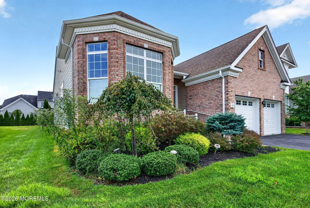 158 Arborridge Drive Forked River, NJ 08731