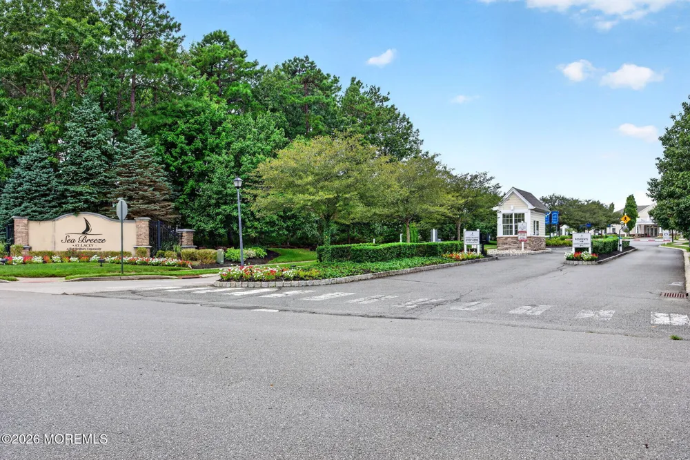 158 Arborridge Drive Forked River, NJ 08731