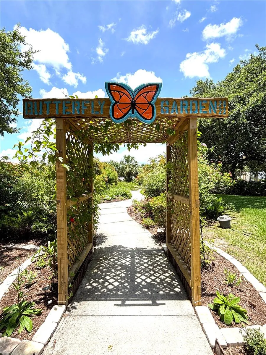 320 SORRENTO ROAD Poinciana, FL 34759