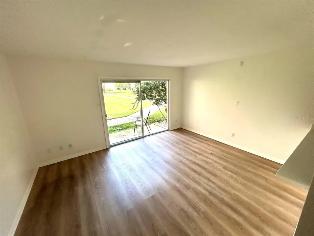 5820 CHURCH AVENUE #116 Tampa, FL 33614