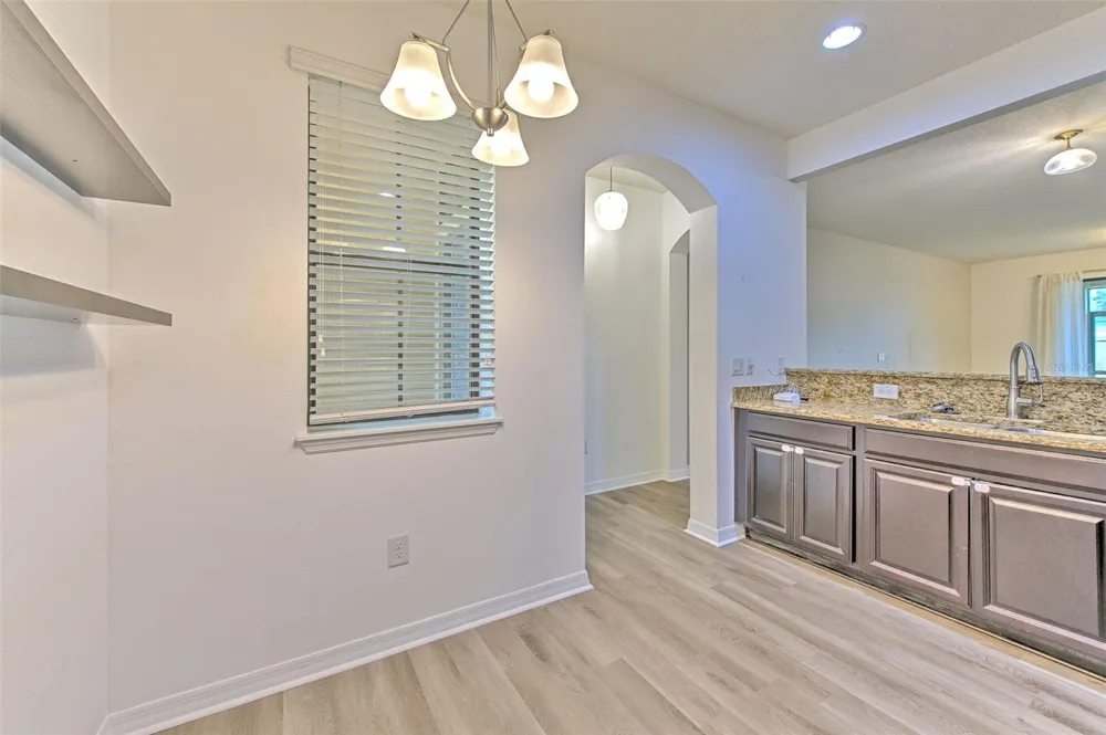 5116 BAY ISLE CIRCLE Clearwater, FL 33760