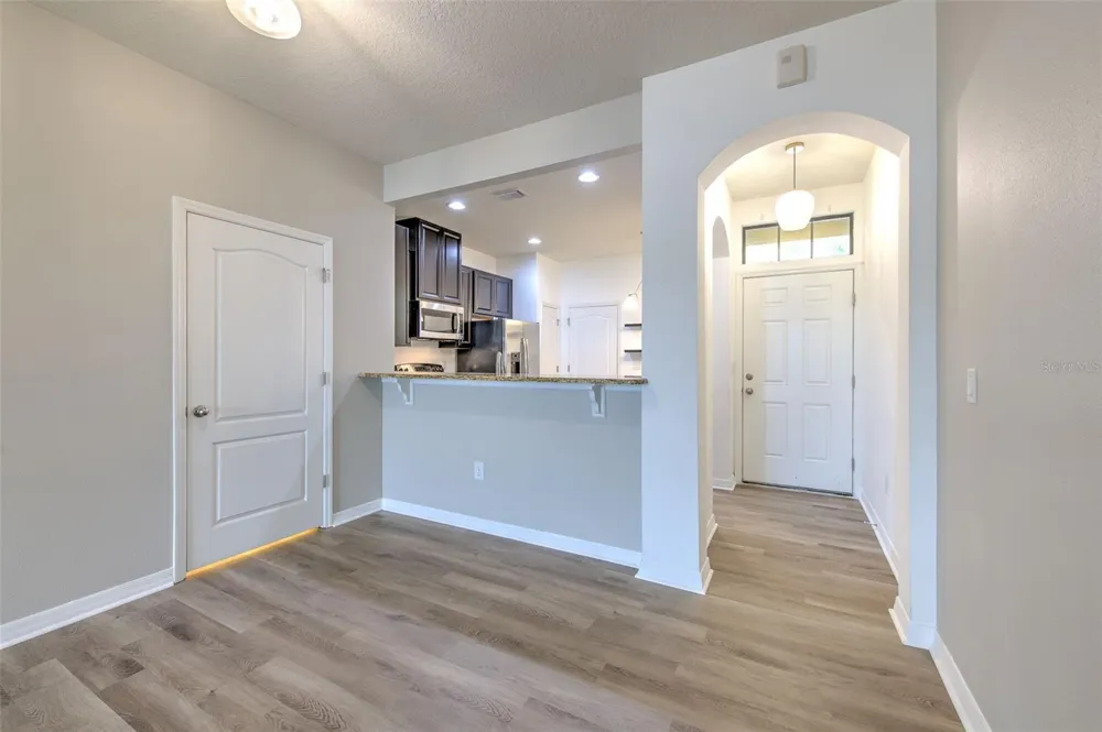 5116 BAY ISLE CIRCLE Clearwater, FL 33760