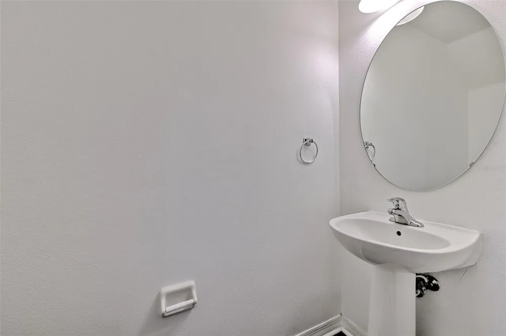 5116 BAY ISLE CIRCLE Clearwater, FL 33760