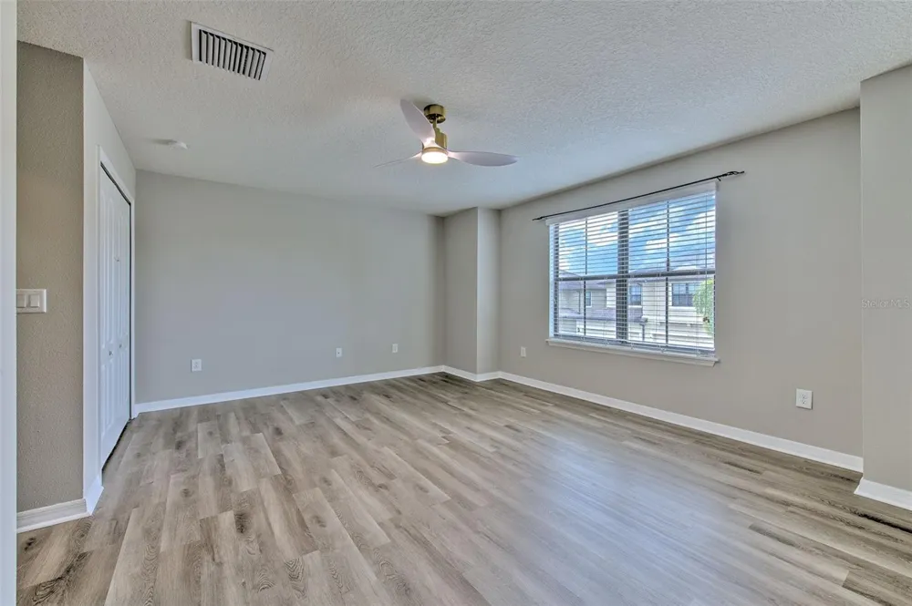 5116 BAY ISLE CIRCLE Clearwater, FL 33760