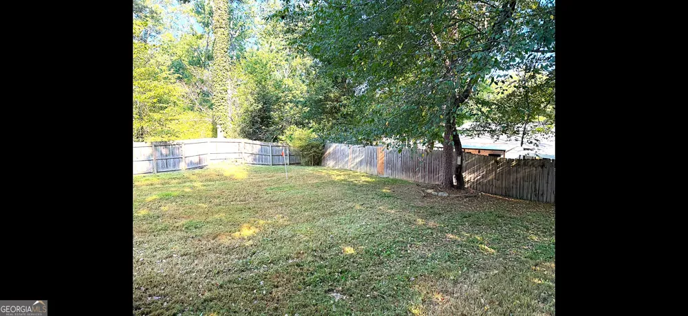 2005 Harwinor RD SE Smyrna, GA 30082