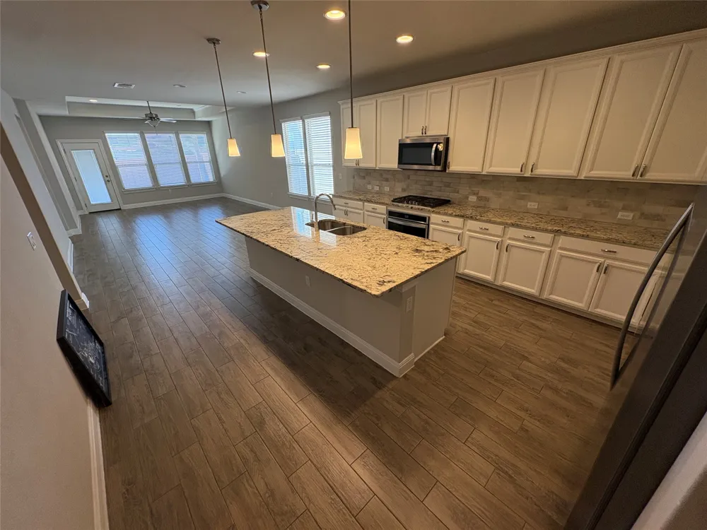 9907 Quercia Drive Austin, TX 78717