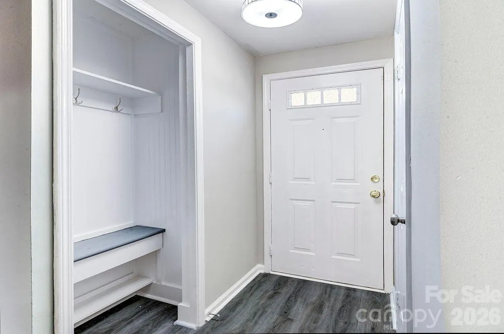 9604 Vinca Circle Charlotte, NC 28213