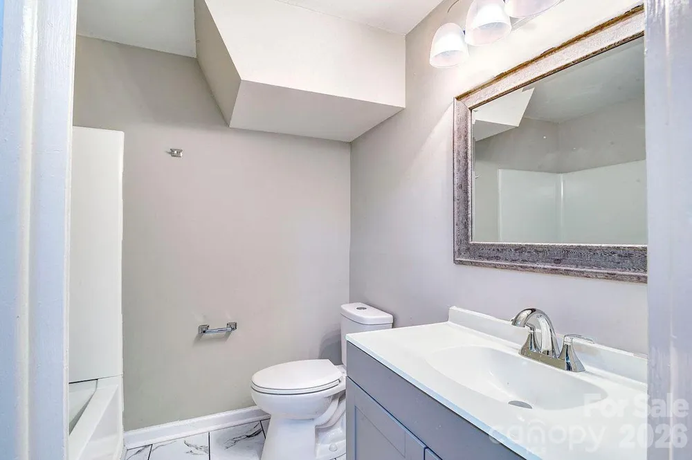 9604 Vinca Circle Charlotte, NC 28213