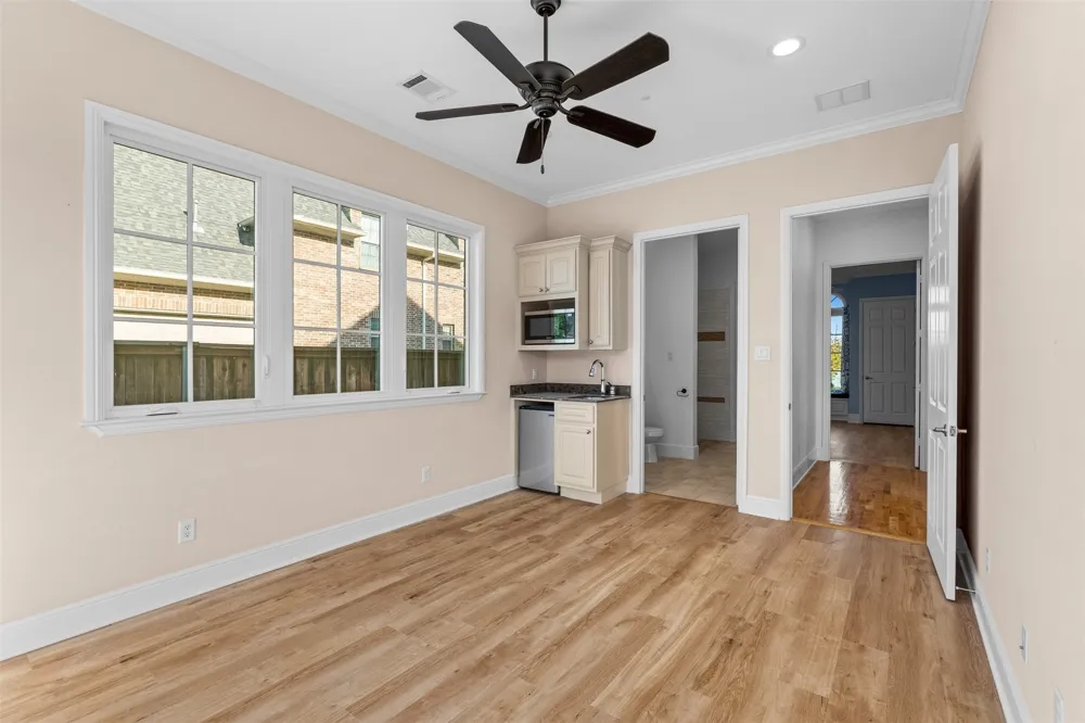 1217 Viridian Park Lane Arlington, TX 76005