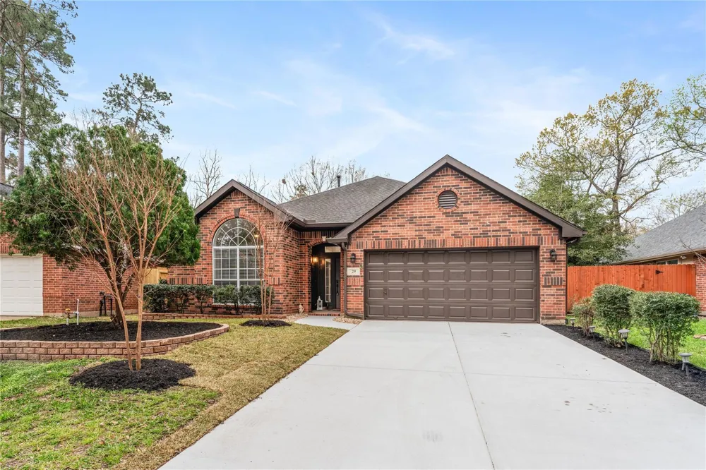 29 Cypress Bayou Court The Woodlands, TX 77382