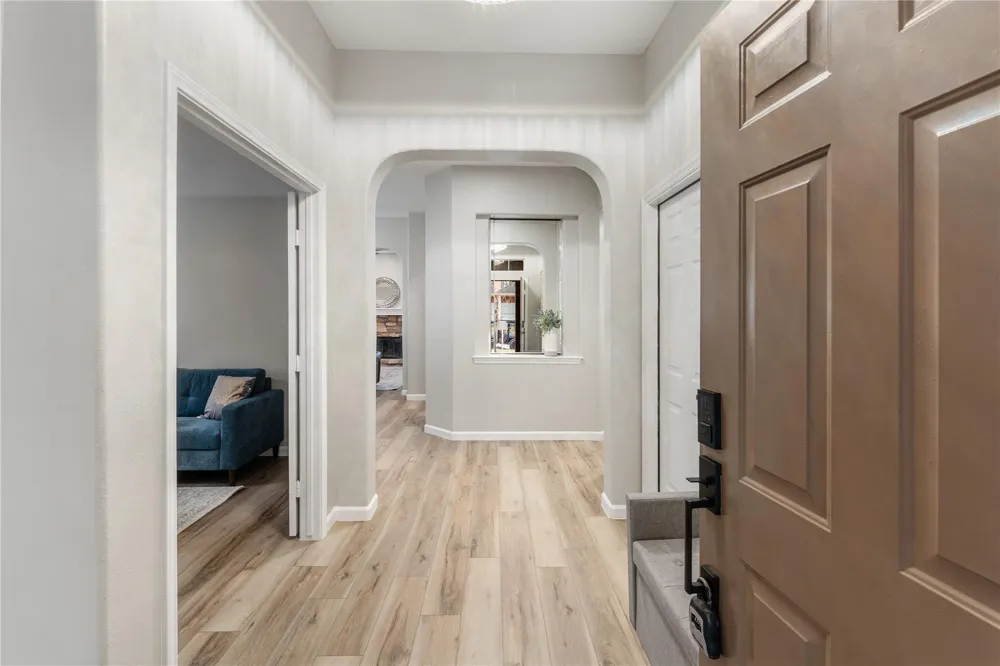 29 Cypress Bayou Court The Woodlands, TX 77382