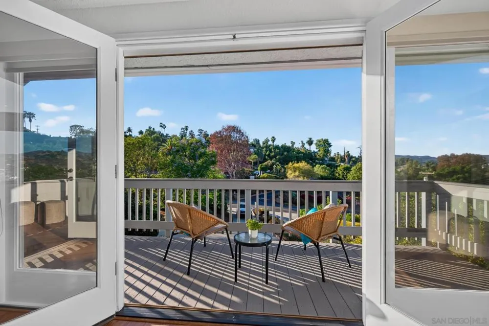 717 Idaho Ave Escondido, CA 92025