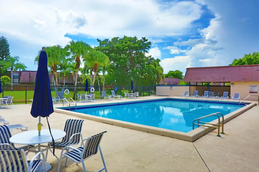 7531 Courtyard Run E Boca Raton, FL 33433