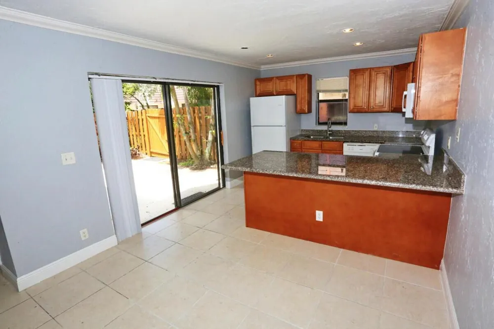 7531 Courtyard Run E Boca Raton, FL 33433