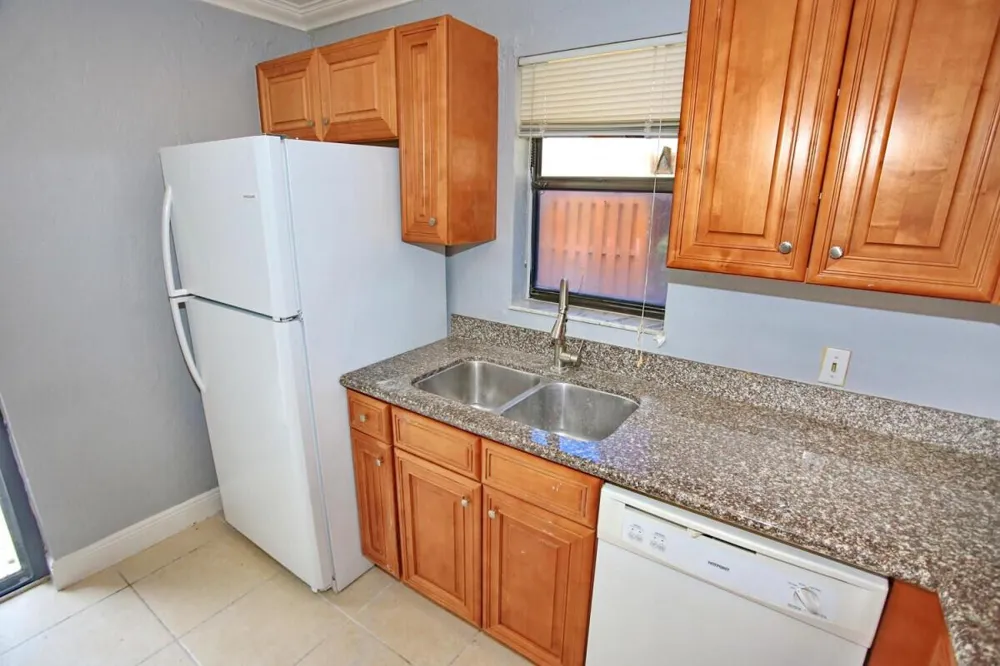 7531 Courtyard Run E Boca Raton, FL 33433