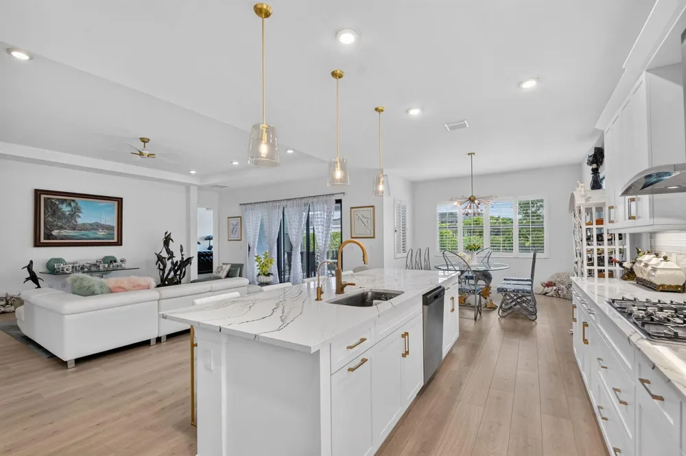 15745 Cresswind Place Westlake, FL 33470