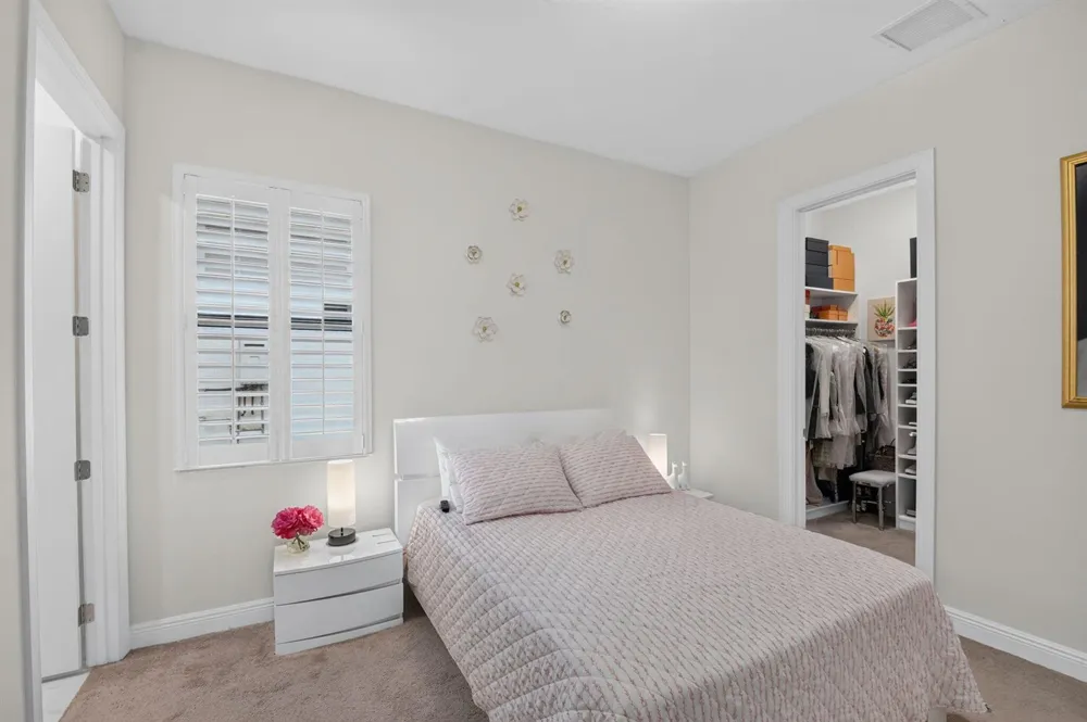 15745 Cresswind Place Westlake, FL 33470