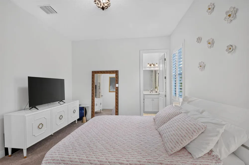 15745 Cresswind Place Westlake, FL 33470