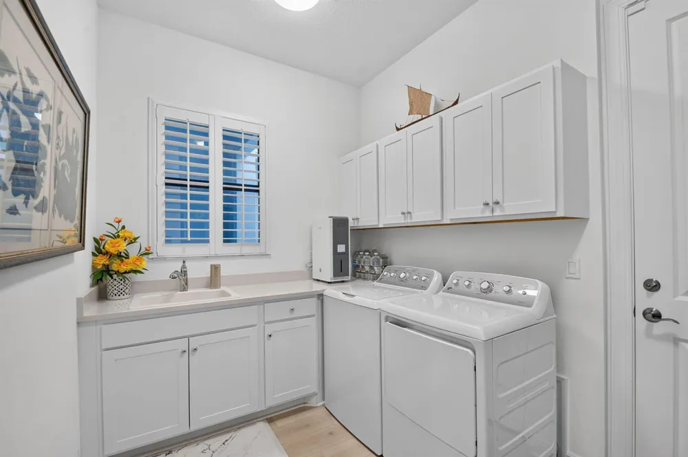 15745 Cresswind Place Westlake, FL 33470
