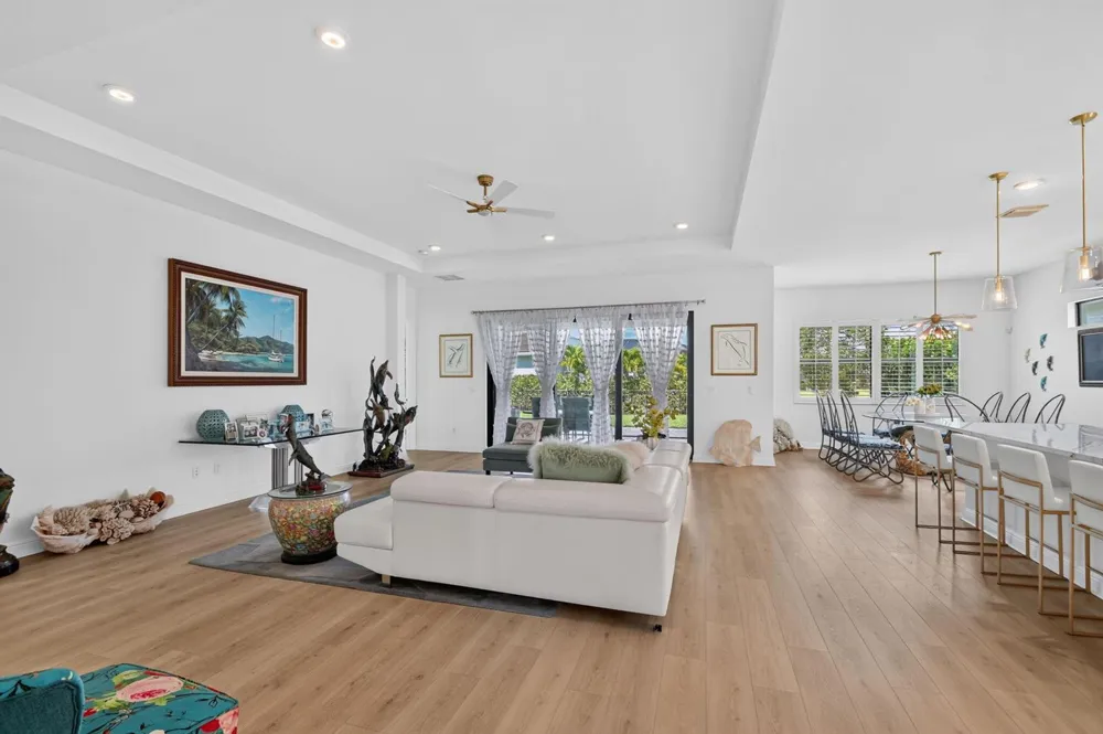 15745 Cresswind Place Westlake, FL 33470
