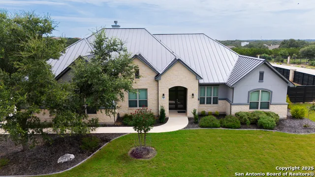 5716 High Forest New Braunfels, TX 78132