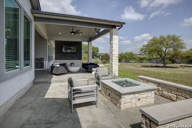 5716 High Forest New Braunfels, TX 78132