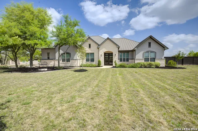 5716 High Forest New Braunfels, TX 78132